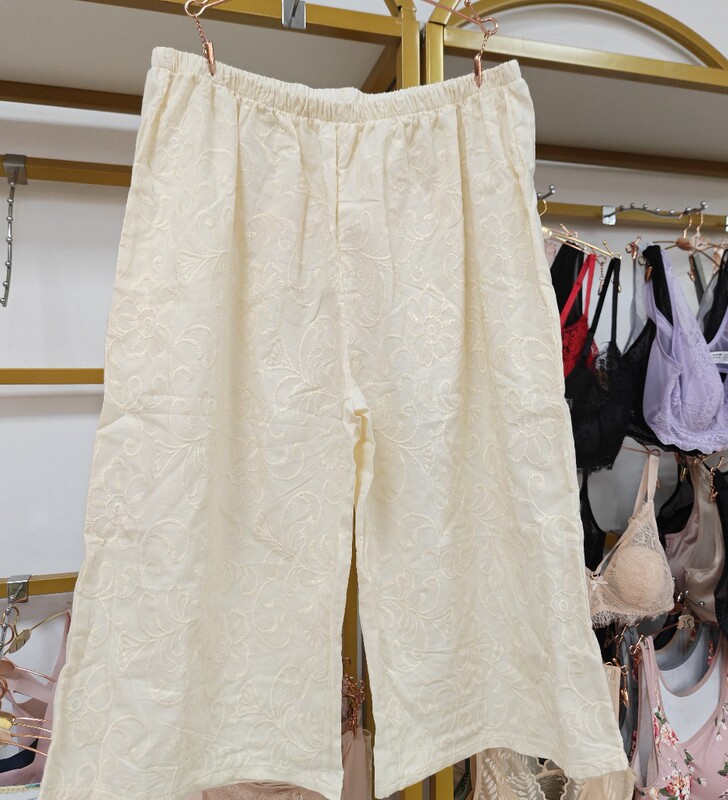 New Chinese-Style Embossed Jacquard Butterfly Wide-Leg Pants 2026 Summer New Fashion Stylish Cool and Slimming New Chinese-Style Embossed Jacquard Butterfly Wide-Leg Pants 2026 Summer New Fashion Stylish Cool and Slimming