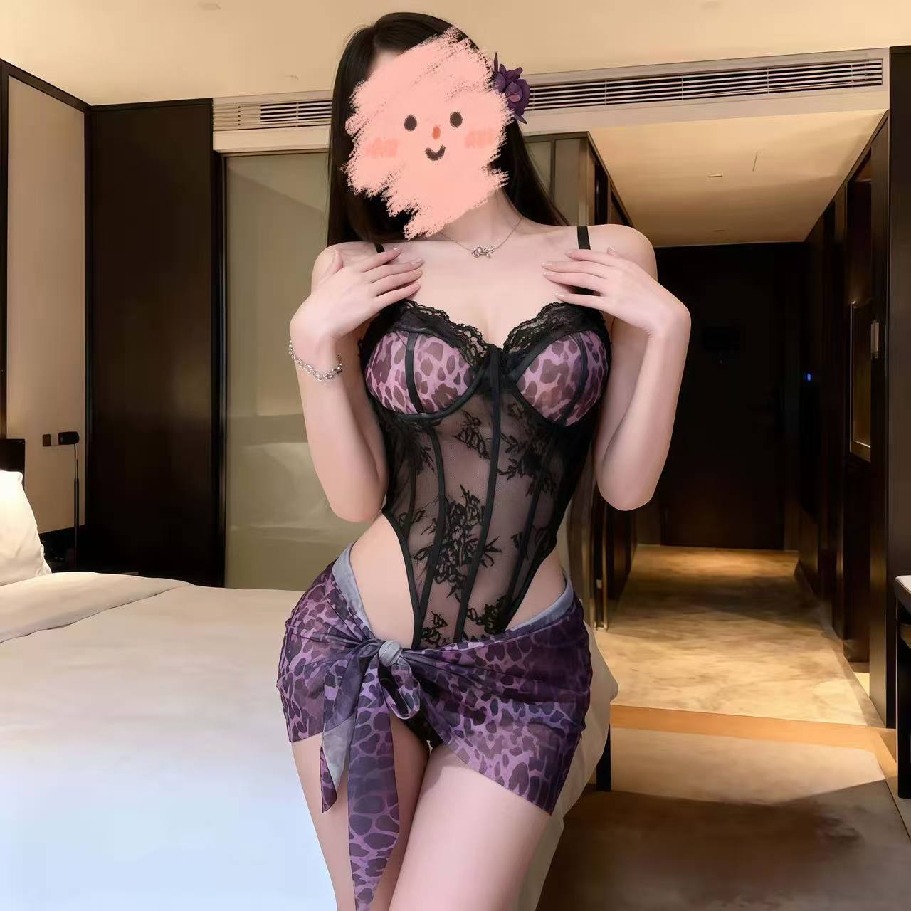 Leopard Print One-Piece Lingerie Set with Steel Ring Detail and Matching Stockings — detail image 2