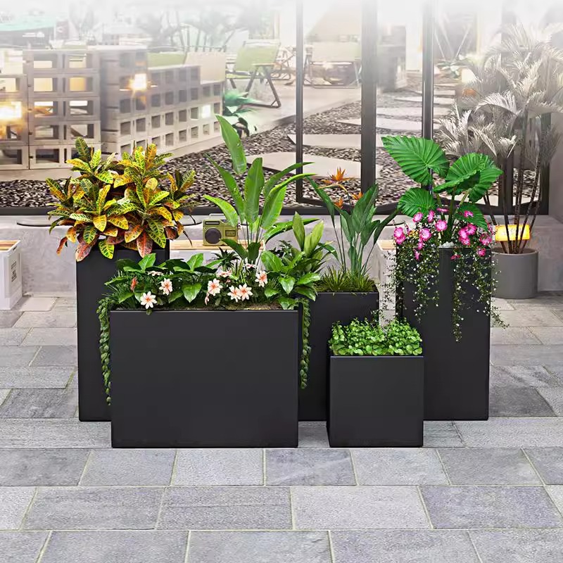 Caja de hierro forjado verde al aire libre terraza terraza caja de plantación de metal al aire libre casa patio producto acabado cama de flores combinada