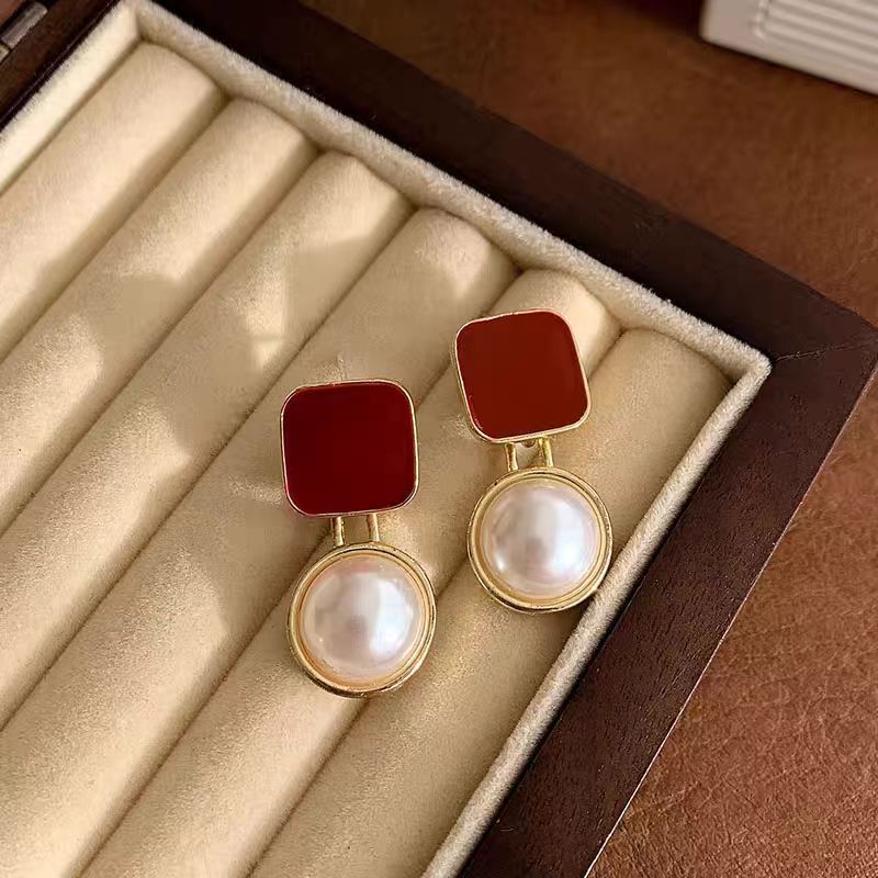 Square burgundy fashionable elegant geometric capacious earrings…