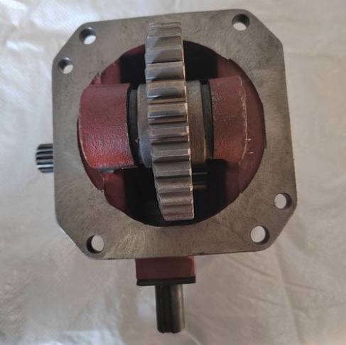 洛阳博马1004拖拉机分动箱 原厂配件 洛阳博马厂家发货