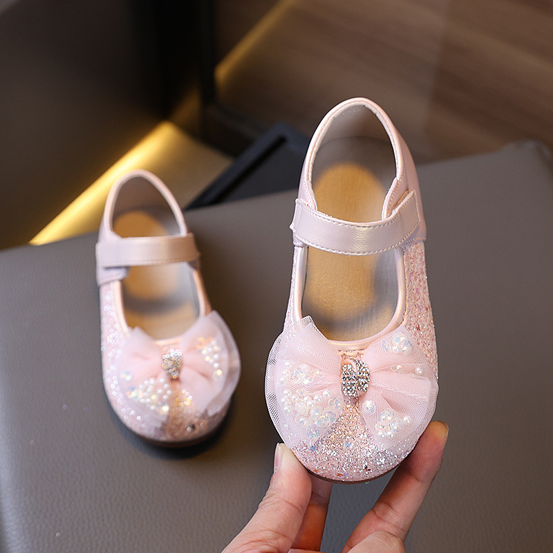 Zapatos de cuero para niñas, zapatos de arco para niños, zapatos de princesa de otoño, nuevos zapatos de tesoro de mujer, zapatos de suela suave para niñas