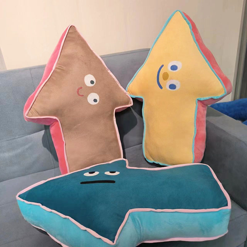 Arrow Pillow Cushion Clip Leg Pregnant Women Long Waist Home Fabric Sofa Bedside Decorative Plush Toy New Style