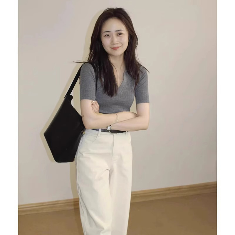 Grey Shoulder Polo Shirt V-Neck Ice Silk Knitted Short-Sleeved T-Shirt Women's Summer Slim-Fit Tight-Fit Half-Sleeve Lapp Short Top Grey Shoulder Polo Shirt V-Neck Ice Silk Knitted Short-Sleeved T-Shirt Women's Summer Slim-Fit Tight-Fit Half-Sleeve Lapp Short Top