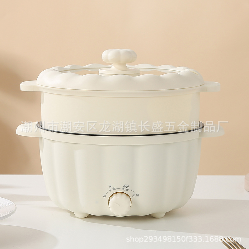 김이 나는 격자가있는 쌀 흰색-24cm