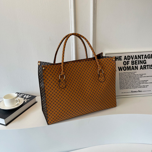 Women's Bag  New Fashionable and Grand Large Capacity Shoulder Hand-held Top-handle Bag Commute Lady Retro Tote Bag