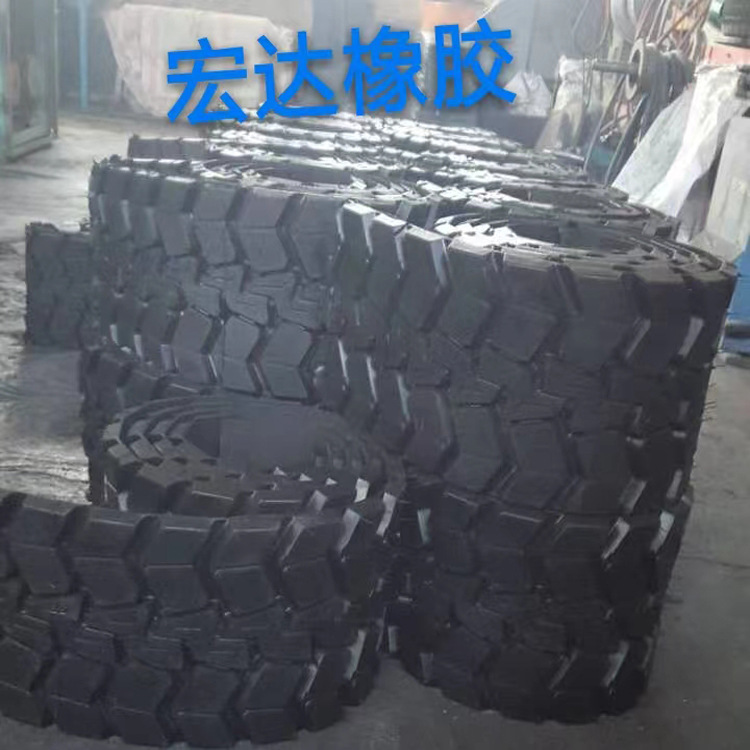 工厂直营 载重汽车轮胎翻新胎面胶 22mm花纹深 耐磨 售后保障