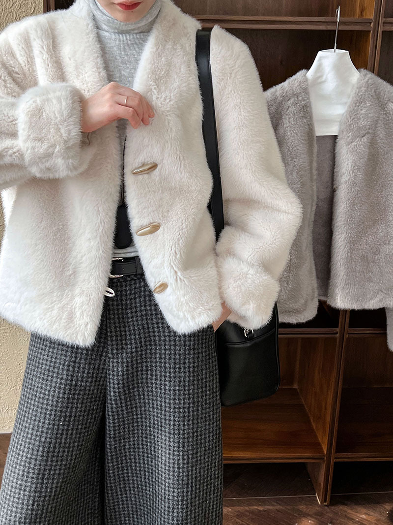 504FC760-1995-442A-BB89-82C528