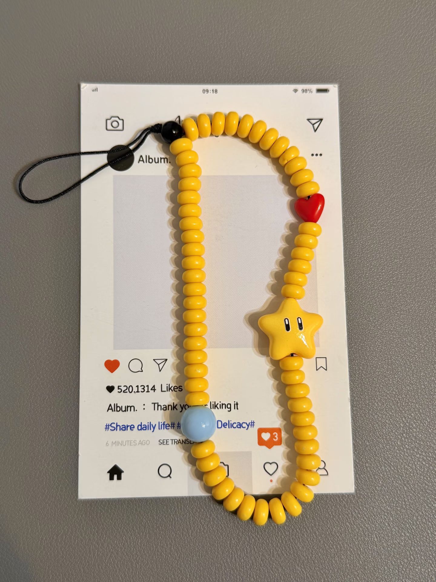 노란 별 모양 휴대폰 스트랩