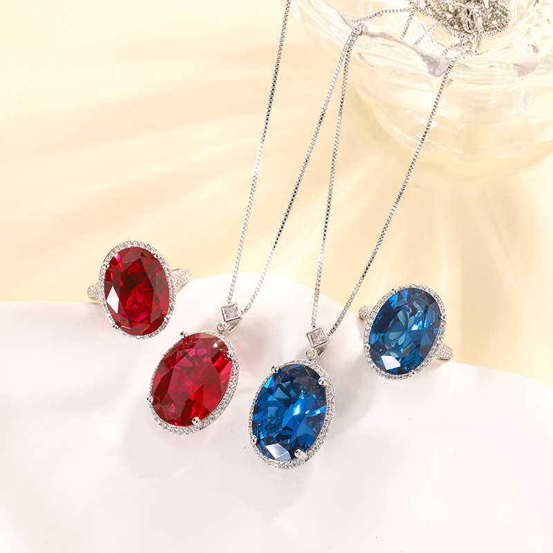 2024 Zhuang Shengsheng Jewelry Simulación Red Corindón Azul Conjunto de joyería retro de cristal puntiagudo 15*20-13*18