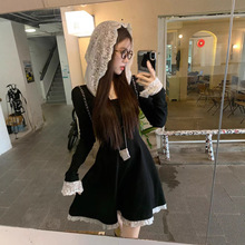 大码女装蕾丝拼接设计感显瘦小黑裙秋冬内搭叠穿长袖连帽连衣裙女