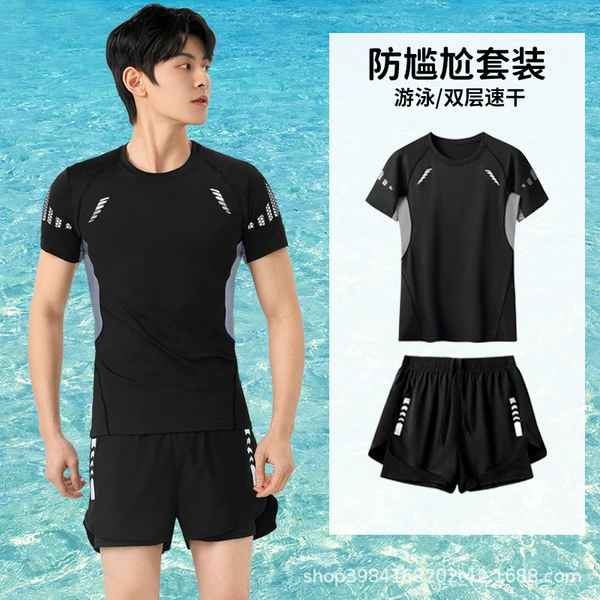 Black shorts, J32, with short sleeve