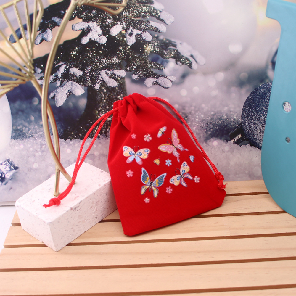 ins风蝴蝶元素大红绒糖果袋口红首饰饰品礼物袋招财蝴蝶礼物袋