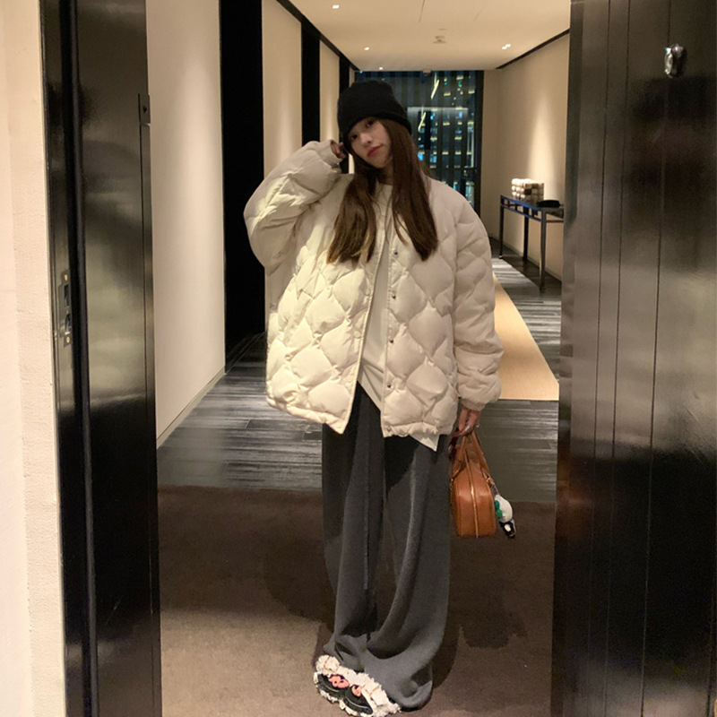 Invierno de invierno de algodón de pluma de diamante para mujeres 2025, nuevo estilo coreano de estilo perezoso, algodón intercalado, algodón grueso, chaqueta de algodón, chaqueta de moda image 3