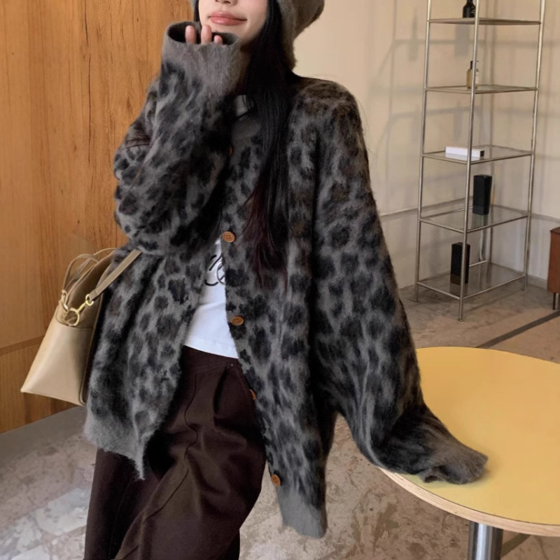 圆领宽松单排扣拉毛加厚豹纹毛衣开衫秋冬女2025新款慵懒针织上衣|undefined