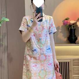 新中式国风旗袍短袖连衣裙女2026夏季新款感重工显瘦直筒裙。