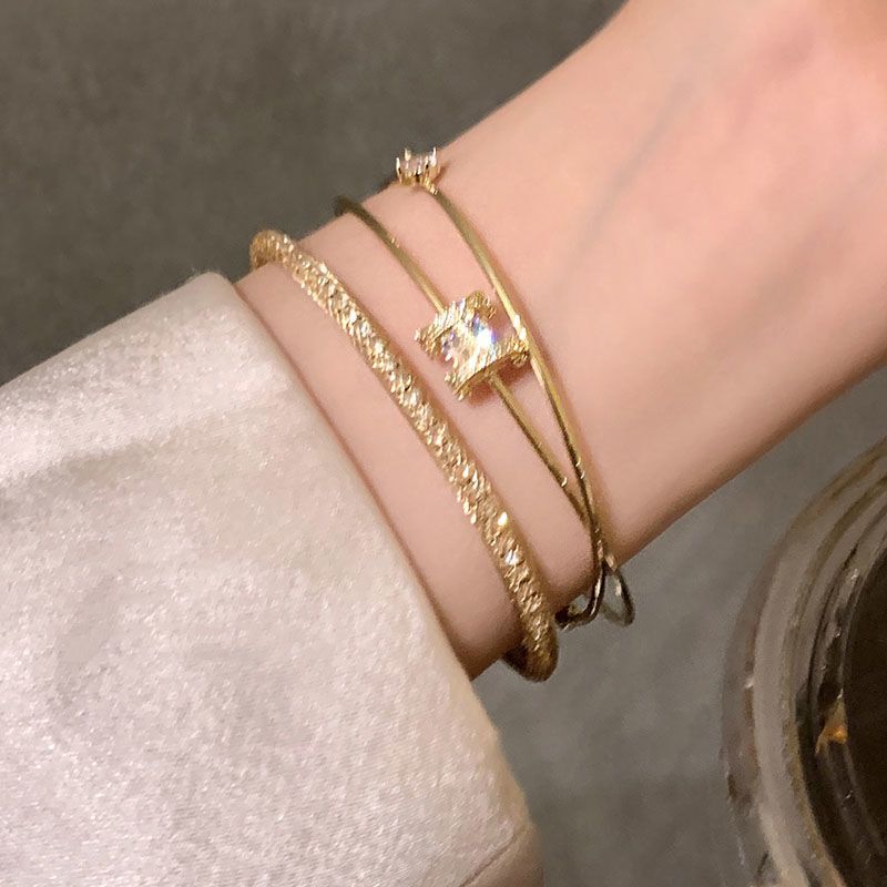 Gold H Letter Zircon Bracelet Three-Piece Set for Women 2023 New Style Light Luxury High-End Elegant Bracelet Jewelry Gold H Letter Zircon Bracelet Three-Piece Set for Women 2023 New Style Light Luxury High-End Elegant Bracelet Jewelry