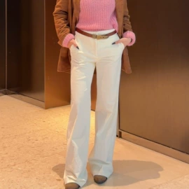 女式羊毛衫;连衣裙;女式毛呢外套