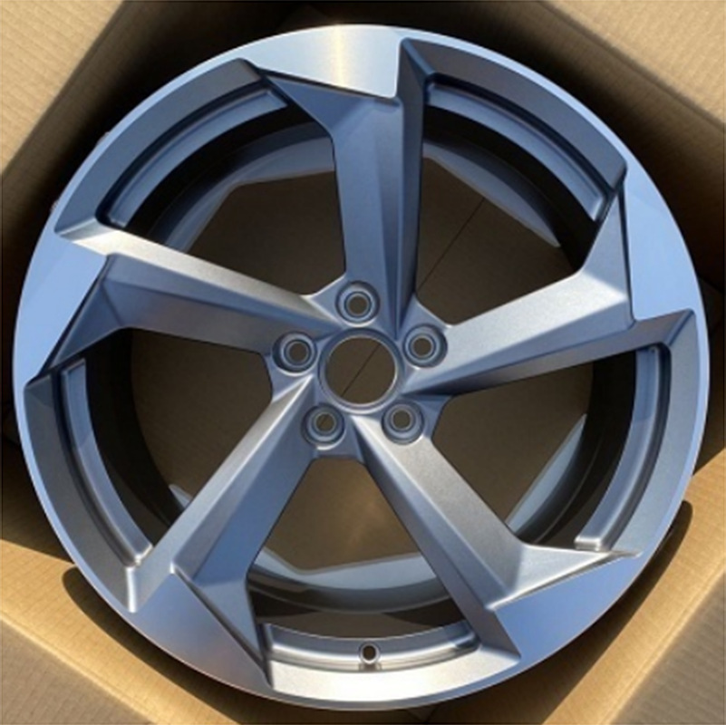 SuitAbLe for 18inch Audi A6L WheeL Hub A4L/A5/A8/A3/Q5/Q3/TT/A7A8L Q2L Rim Tire BeLL