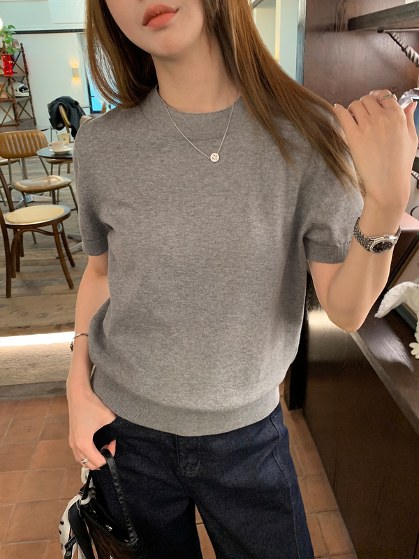 Highly Woven and Highly Elastic 100 Cotton Short-Sleeved Knitwear for Women in Autum Slim Fit with Round Neck and Right Shoulder T-Shirt Top 6512