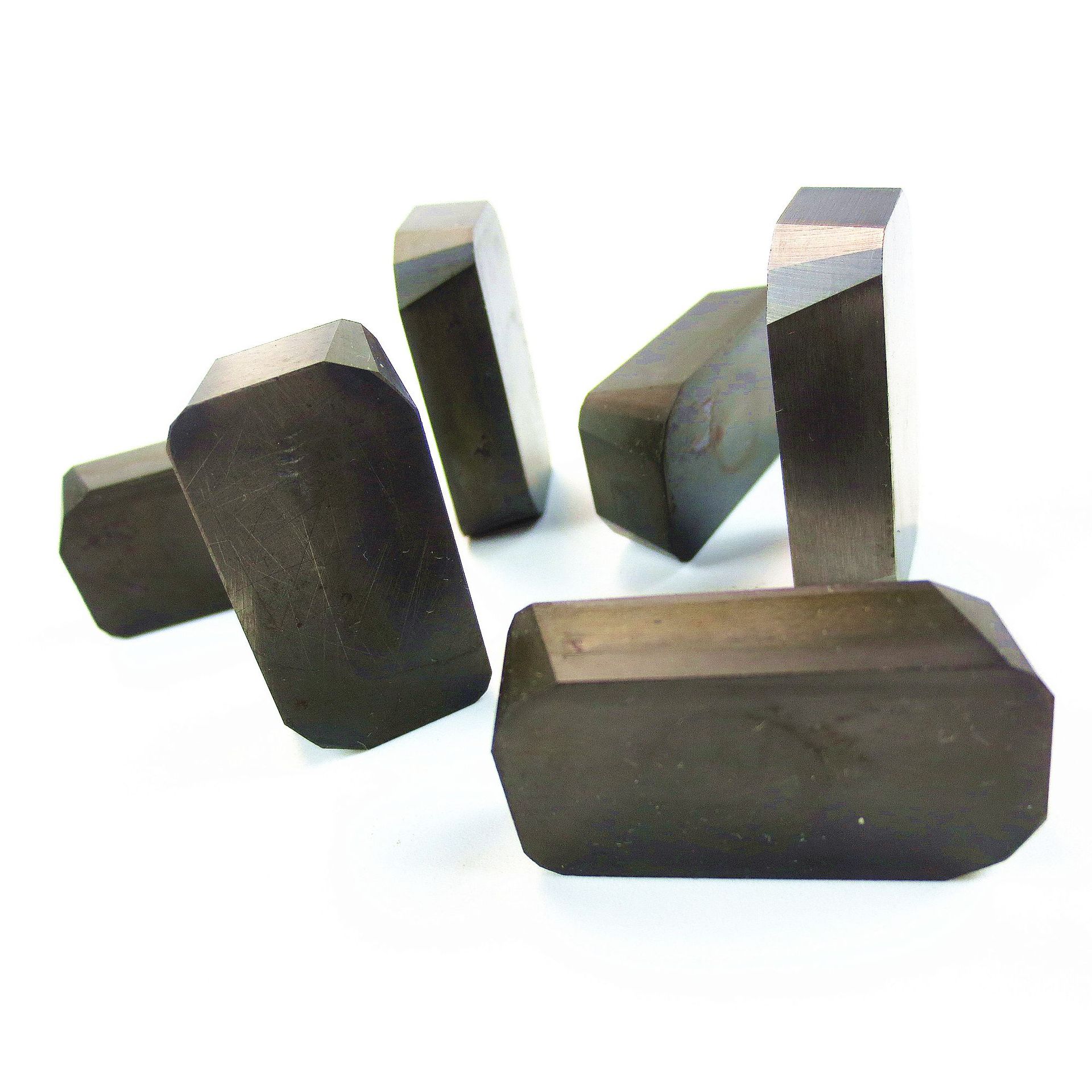 四川天虎60°重型刀盘铣刀片：60ZM-4 YT798  YG6X  YG813