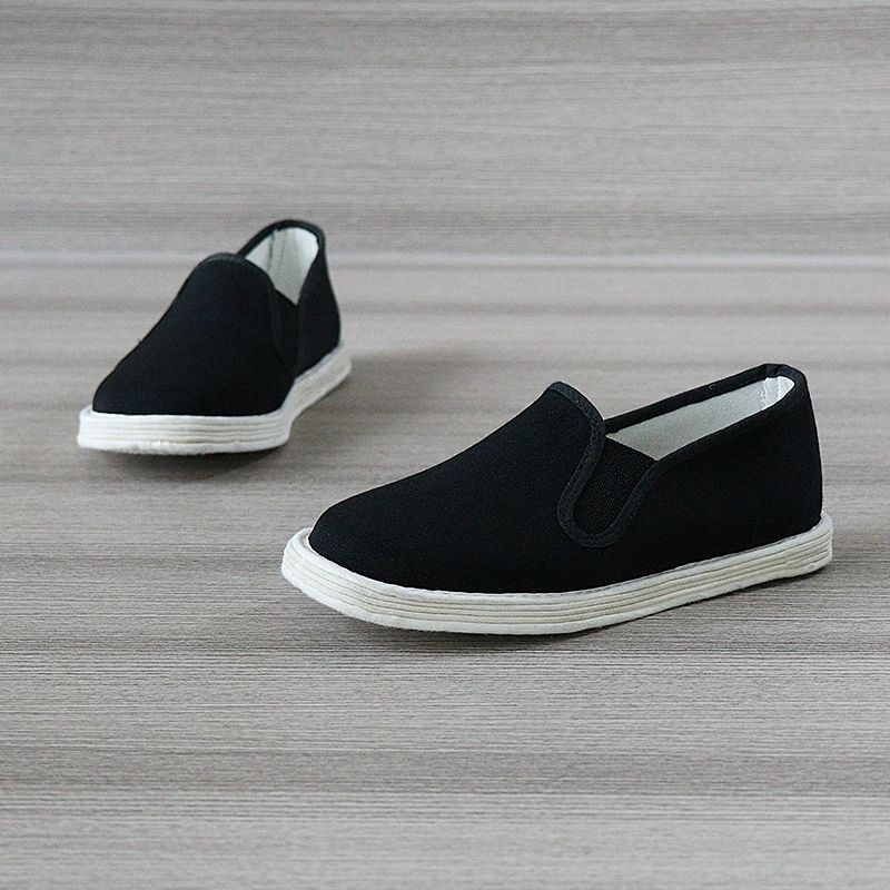 Ткань обувь для мальчиков старая в Пекине