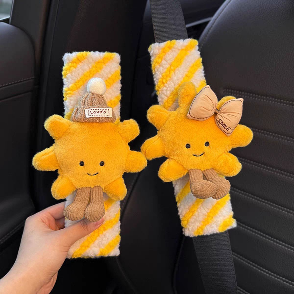 Soft and comfortable car seatbelt shoulder pad, cute sunflower car interior decoration, seatbelt protective cover