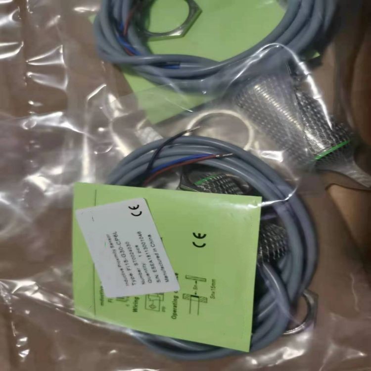 供应接近开关  OS10-AK350CP6电感式