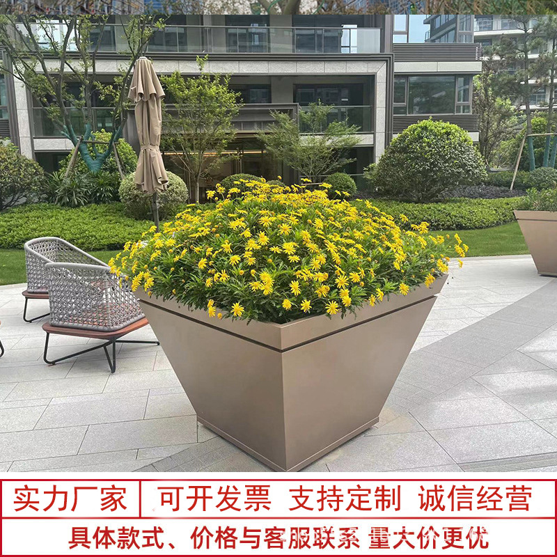 Barrera de hierro forjado al aire libre tanque de flores de acero inoxidable combinación caja de plantación rectangular departamento de ventas plaza carretera municipal