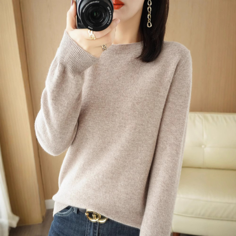 Autumn and Winter New Round Neck Knitwear Women's Pullover Knitwear Pure Color Long-Sleeved Women's Thin Inner Short Bottoming Shirt Autumn and Winter New Round Neck Knitwear Women's Pullover Knitwear Pure Color Long-Sleeved Women's Thin Inner Short Bottoming Shirt