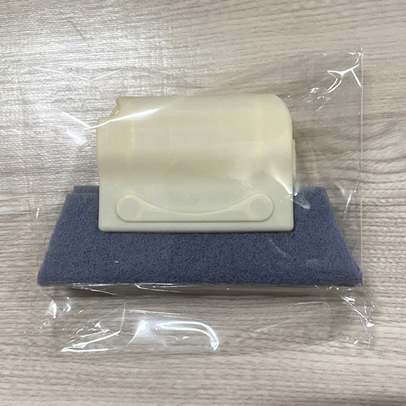 Cepillo Limpiador de Ranuras de Plástico para Puertas y Ventanas