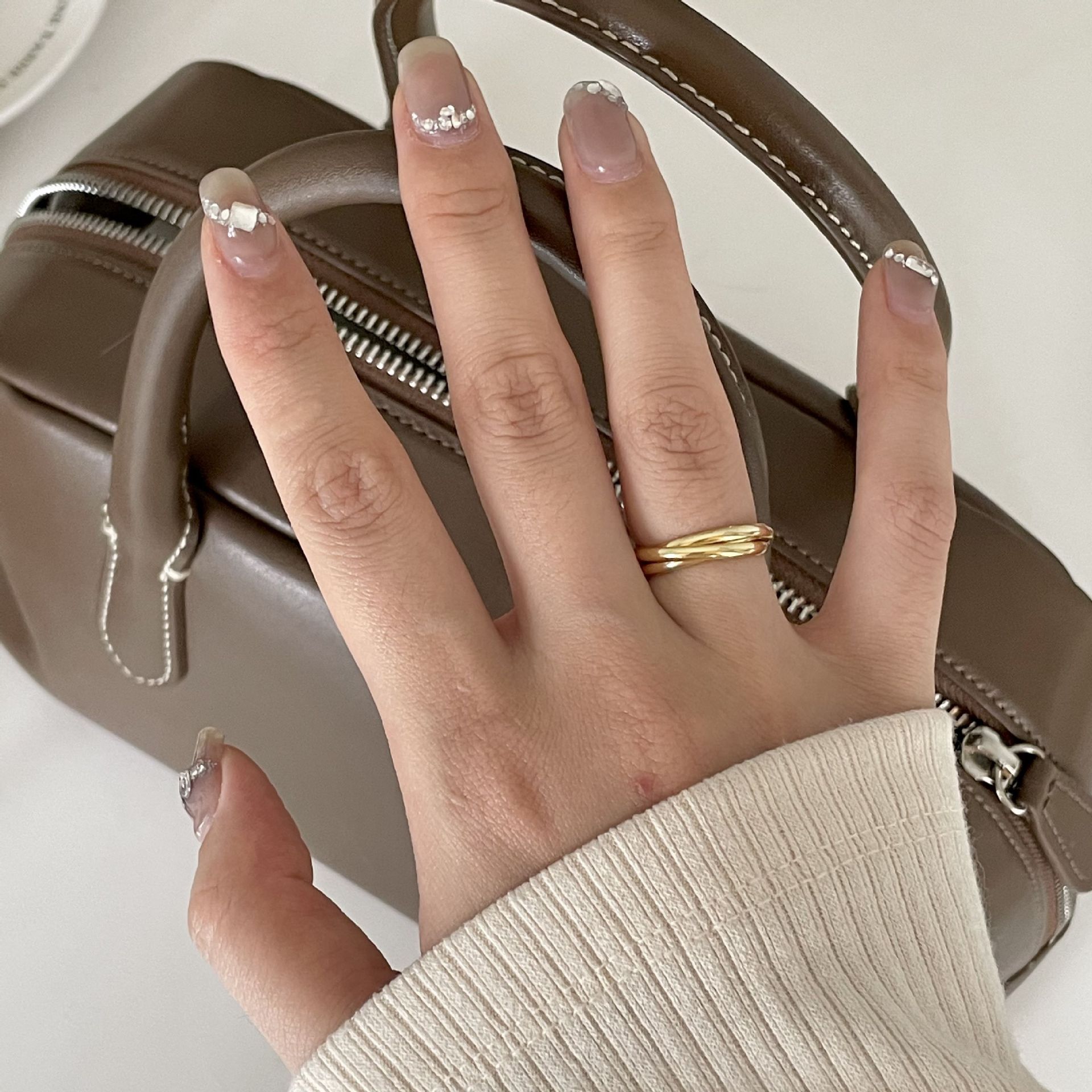 6g Weight 925 Sterling Silver Round Solid Color Rings