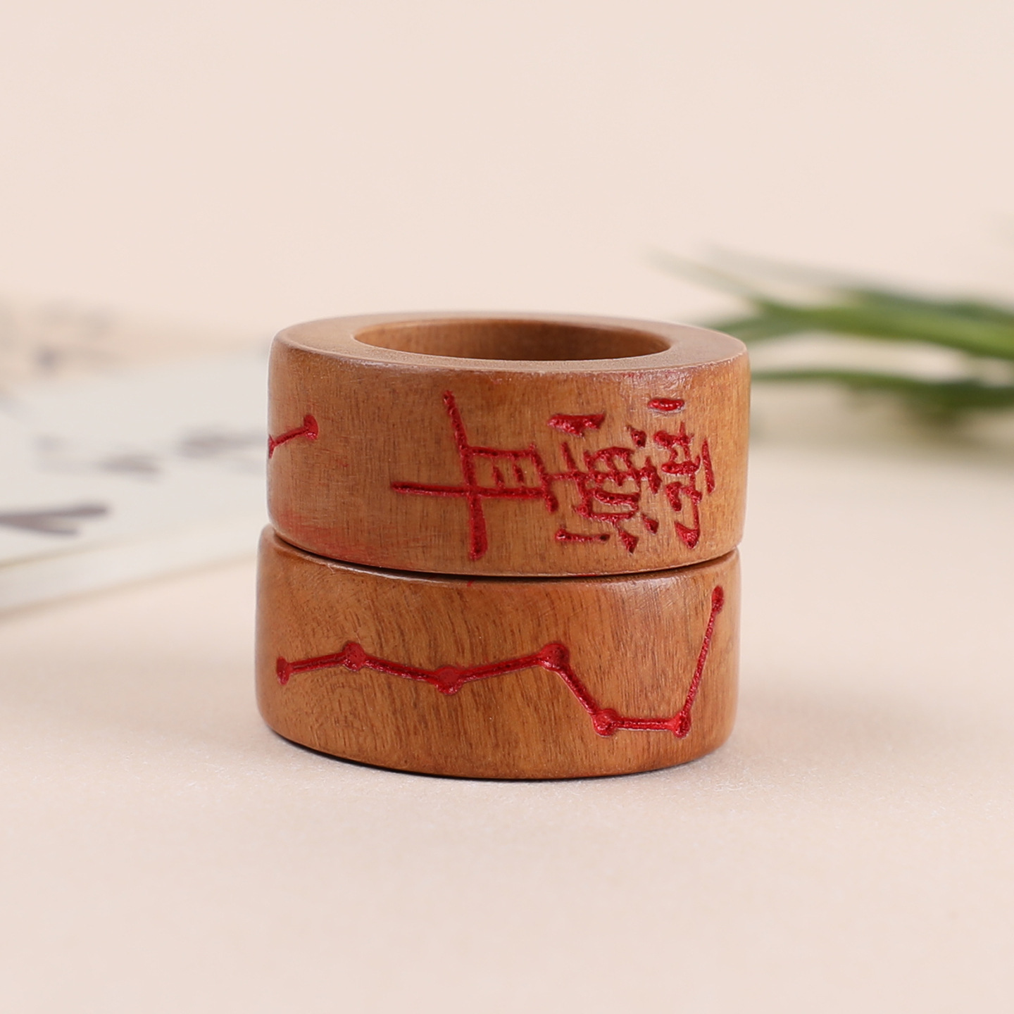 Natural lightning-striken jujube wood seven-star running ring DIY wood carving small accessory, bracelet spacer bead, decorative accessory