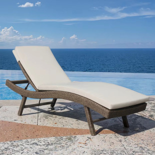 Outdoor Rattan Lounge Bed Lounge Chair Sofa Pool Sun Lounger Rattan Waterproof and Rust-Proof Classic Simple Fashion Lounge Bed
