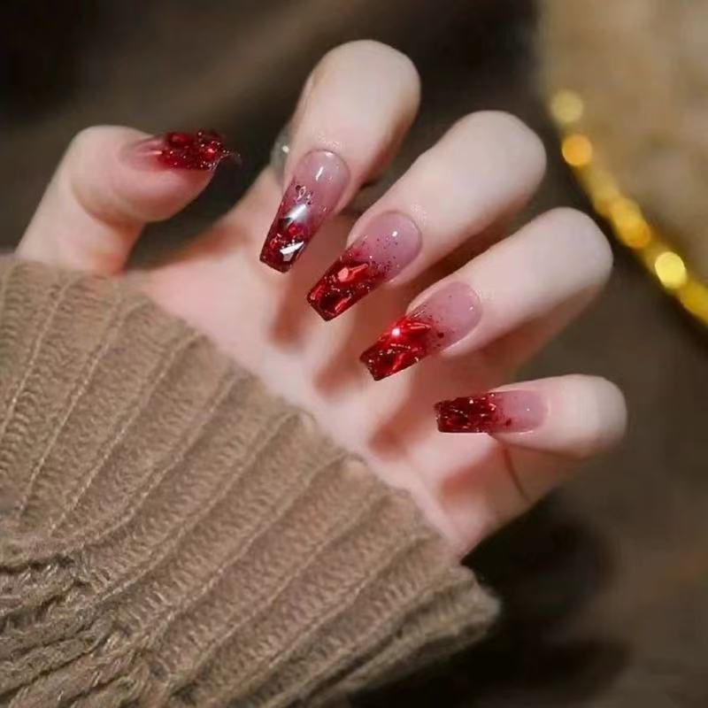 Autumn and Winter New Red Gradient New Year Manicure Pure Handmade Wearable Nails High-End Whitening Nail Patches Wholesale