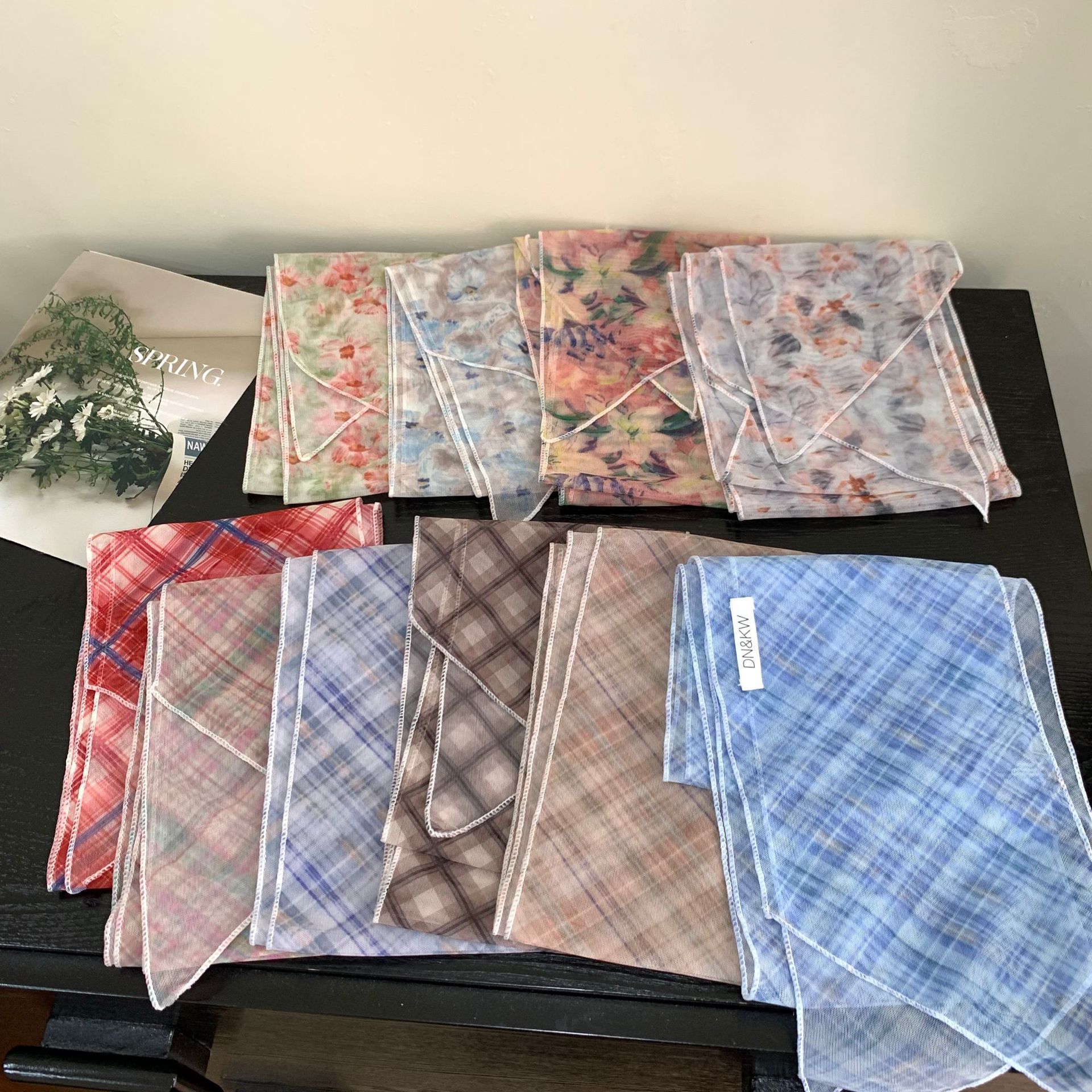Elegant Silk Scarf For Women Versatile Spring Summer Neck Accessory_voghion.com