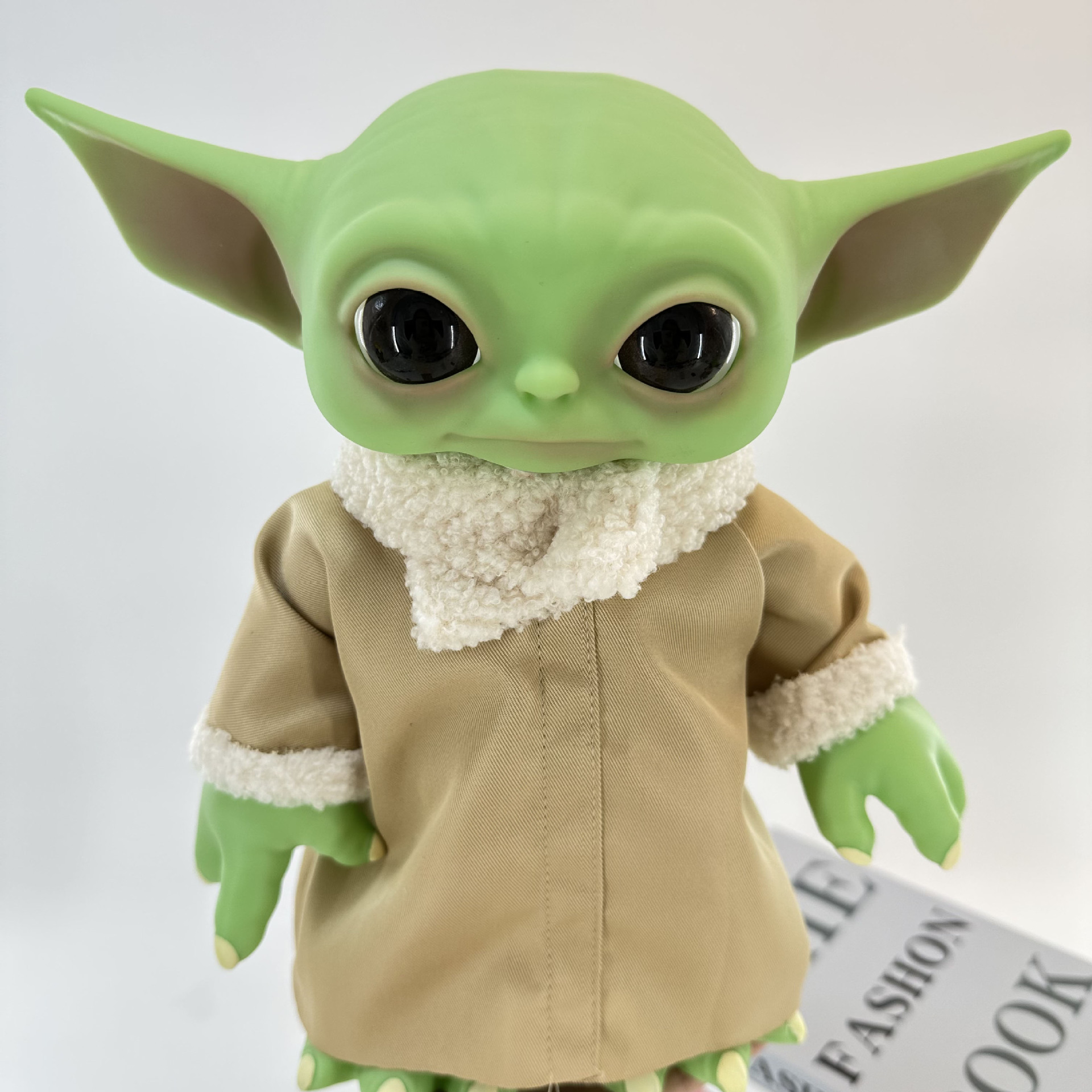 Yoda bebé muñeca hecha a mano Star Wars manloda Navidad bebé Yoda juguete extranjero adornos