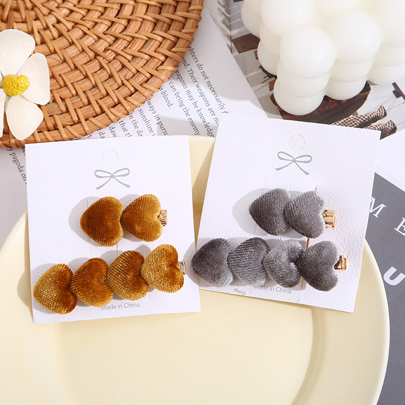 Clip de terciopelo coreano amor dulce broche clip clip de cabello de otoño y invierno mujer clip lateral japonés toque de cabello
