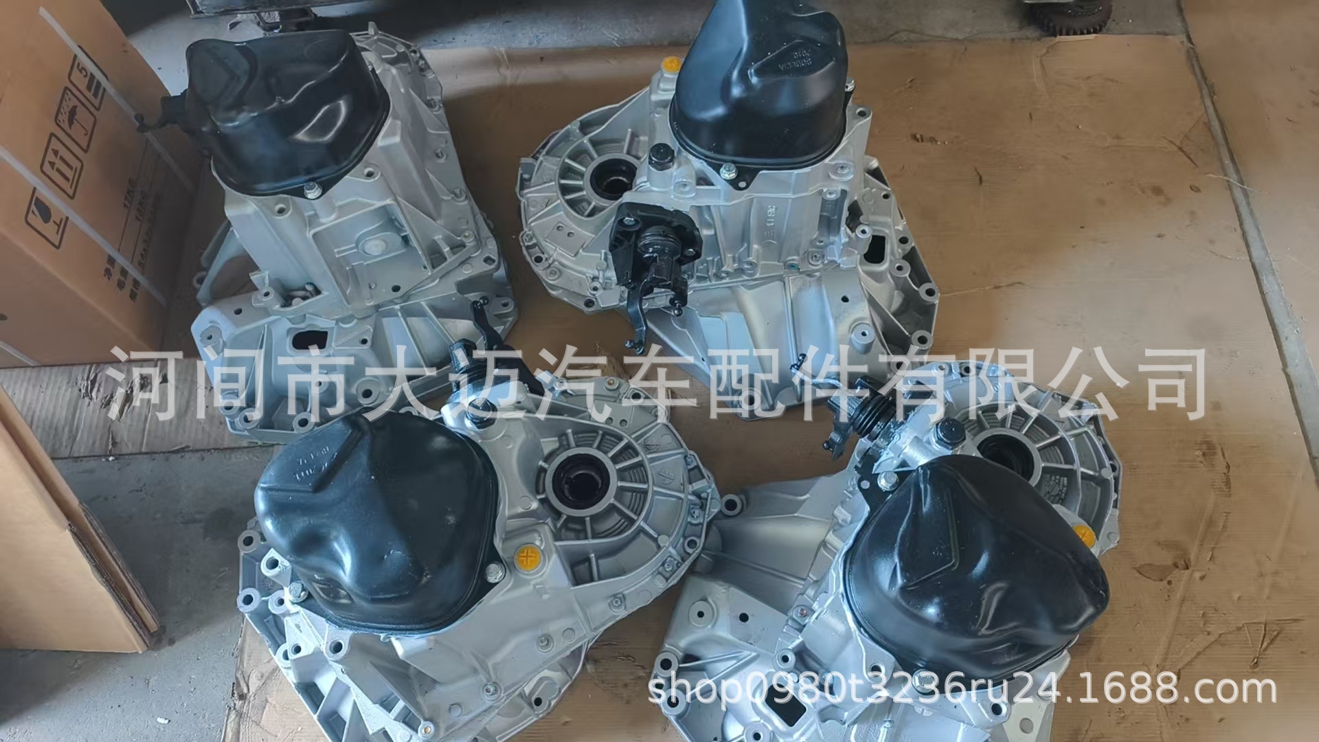 Nissan Hr16 Gearbox 32010-Ee010 Is Suitable for Sylphy Nissan Hr16De 1.6L Tiida Liwei