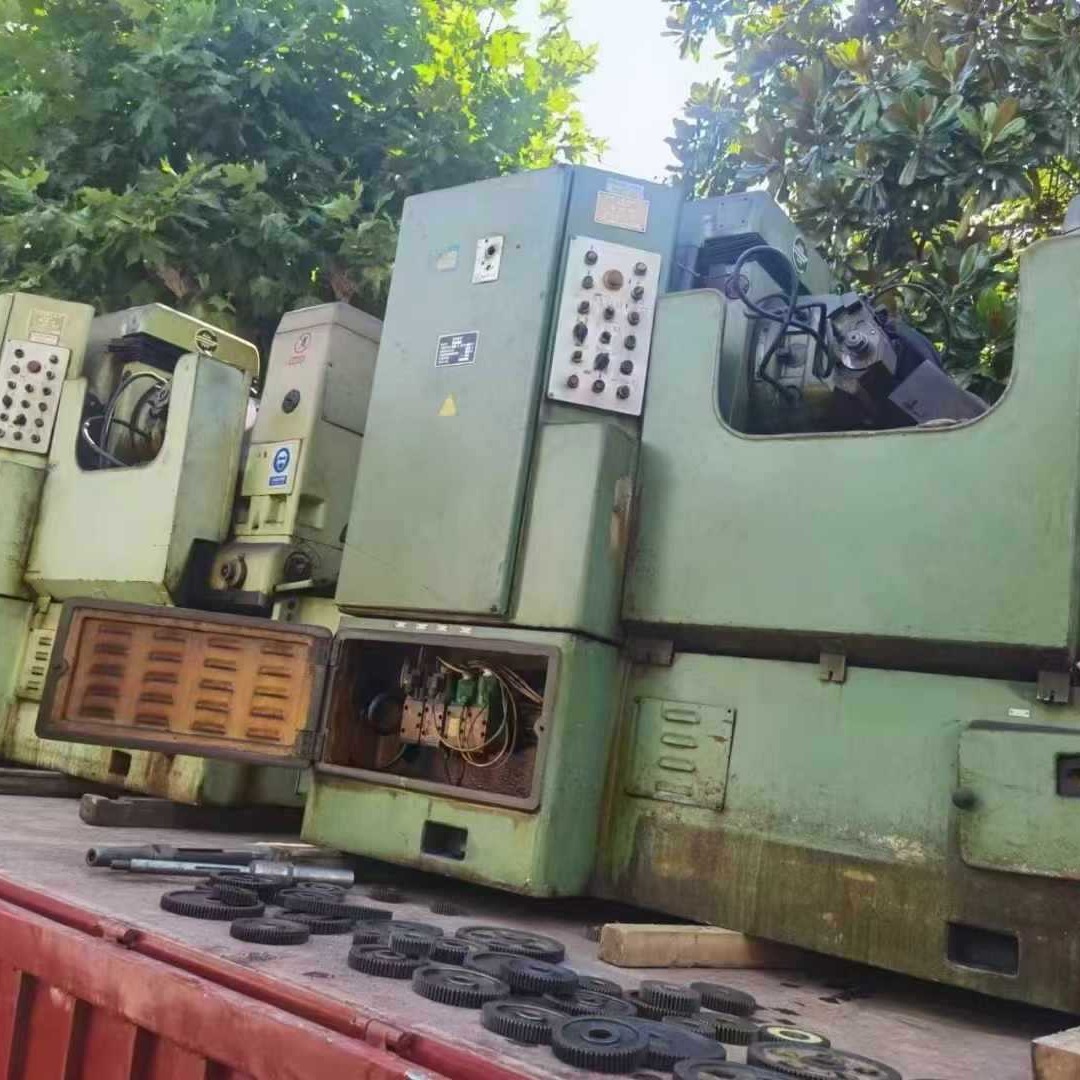 处理二手重庆YB3120滚齿机加工模数6主电机功率7.5