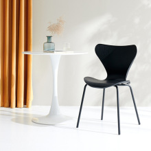 家用塑料餐椅成人设计感靠背鱼尾塑料椅创意休闲椅咖啡厅洽谈桌椅