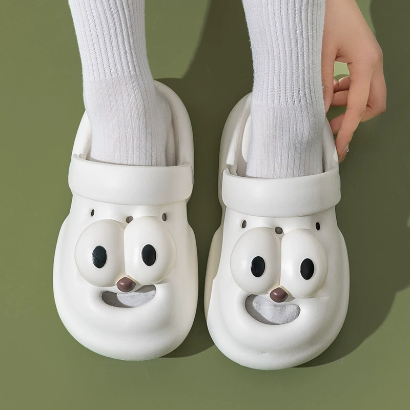 Summer trend slide, slippers