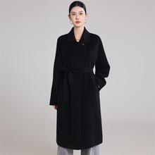 ���I�¿��p��ɽ��q�r�д���Ů���L��һ�ֿ�ϵ���^ϥ�p�ݕr������