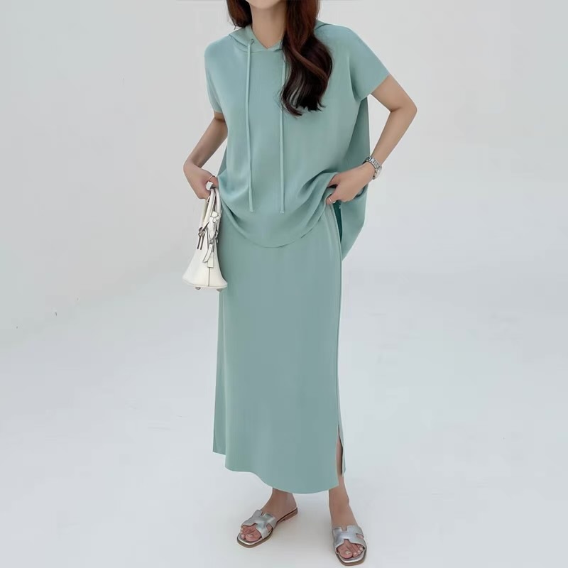 现货韩国chic气质套装女夏季新款连帽上衣开叉半身裙子针织两件套