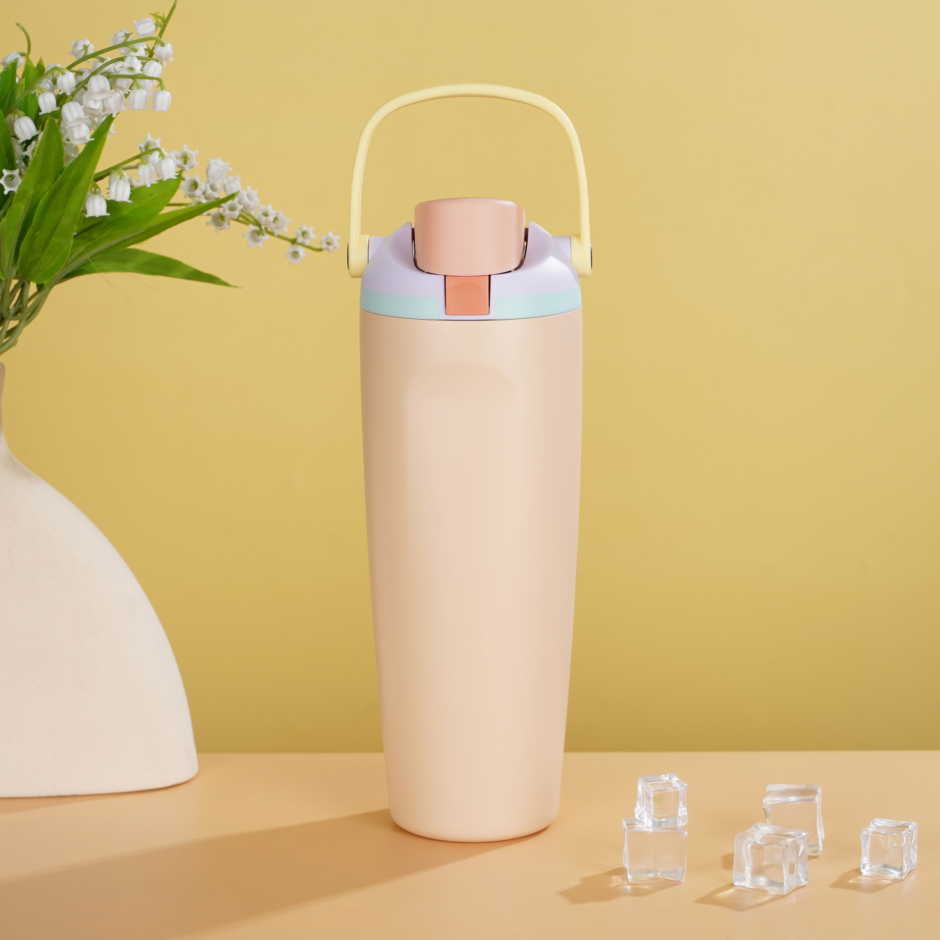 Isolierte Trinkflasche Im Owala Design Mit Tragegriff Und Deckel_voghion.com