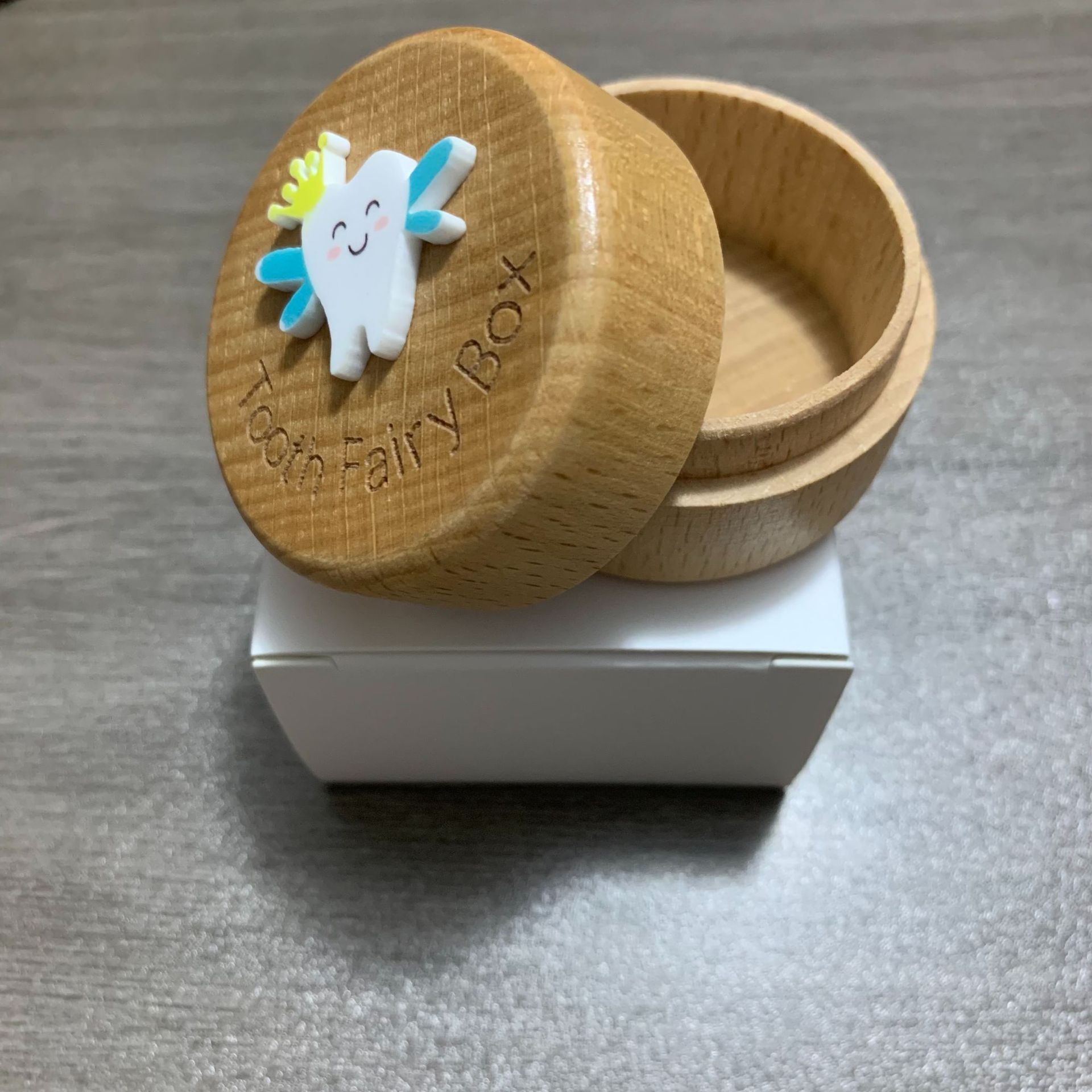 푸른 잠자리 날개