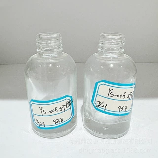 ins无火香薰透明圆柱香熏瓶挥发瓶藤条干花玻璃瓶定制喷色小花瓶