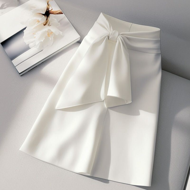 24 Popular Styles of Skirts: Straight-Cut Mid-Length Skirts, Stylish for Petite Figures, Unique Design, White Lettered Skirts for Summer
