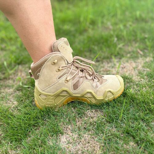 High-top Hiking Boots Outdoor Warm Anti-slip Shock-resistant Combat Men's Shoes Trekking Durable Military Boots Tactical Shock-absorbing Shoes