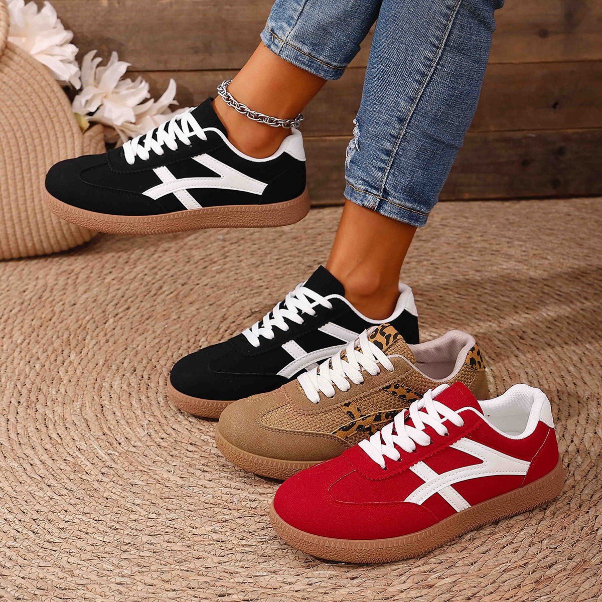 2025 Export European and American Large Size German Training Shoes for Women, Color Matching Round Toe, Versatile Lace-Up Flats-Soled Low-Cut Sports Shoes for Women